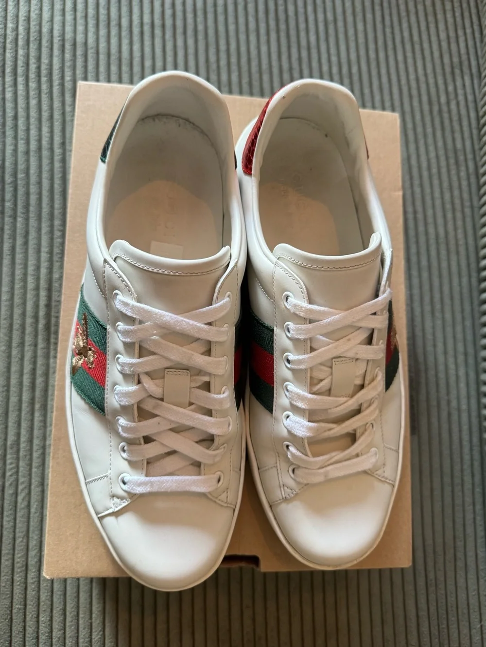 Gucci White Leather Sneakers with Green and Red Stripe and Gold Bee